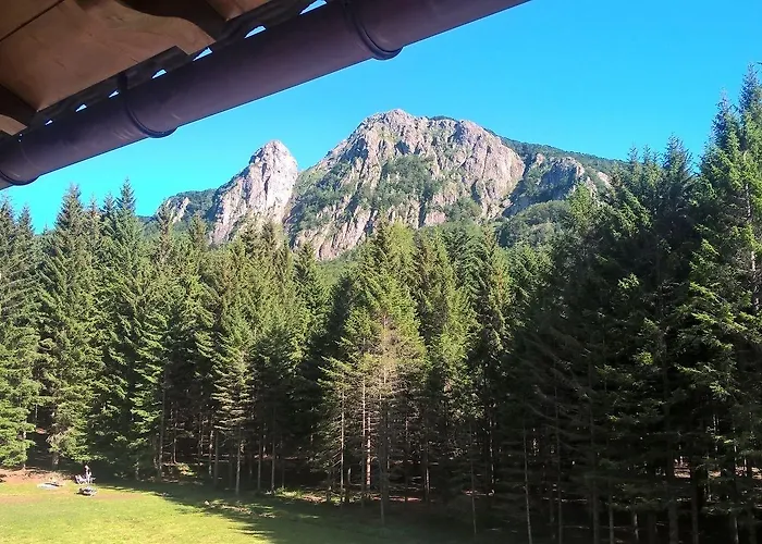 Rifugio Casermette Del Monte Penna Hotel *